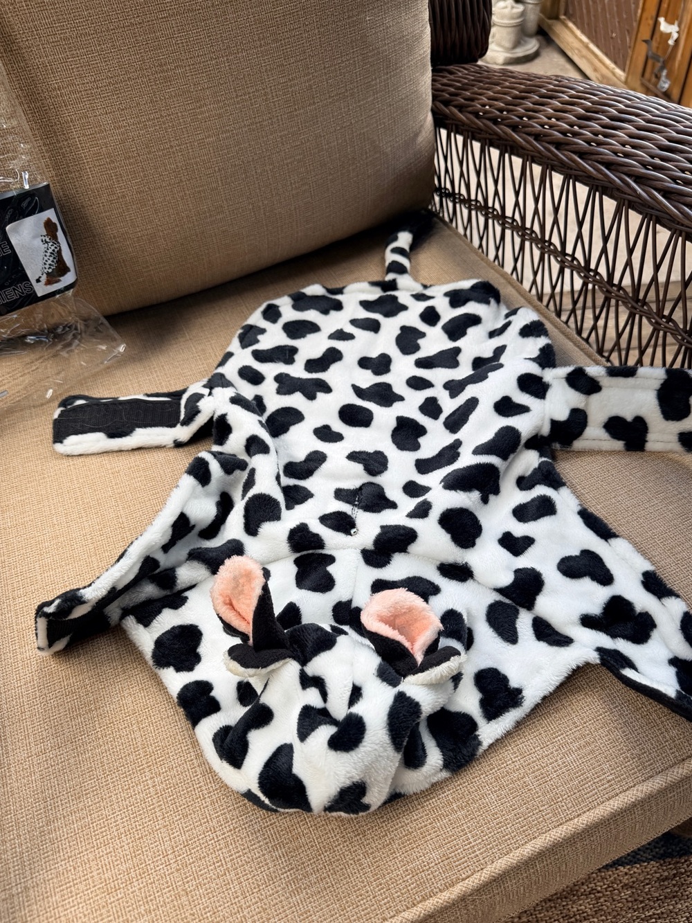 Silver Paw, Cow Dog Halloween Costume S/M –in original Package
